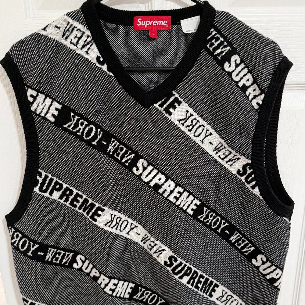 Supreme F/W 2022 “Striped Sweater Vest” Black & White Size Large (L)